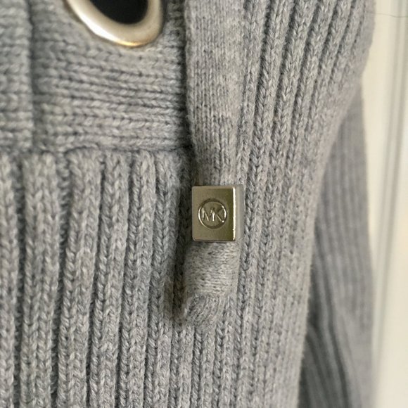 Michael Kors Women's Gray Top Size Small - Picture 3 of 6